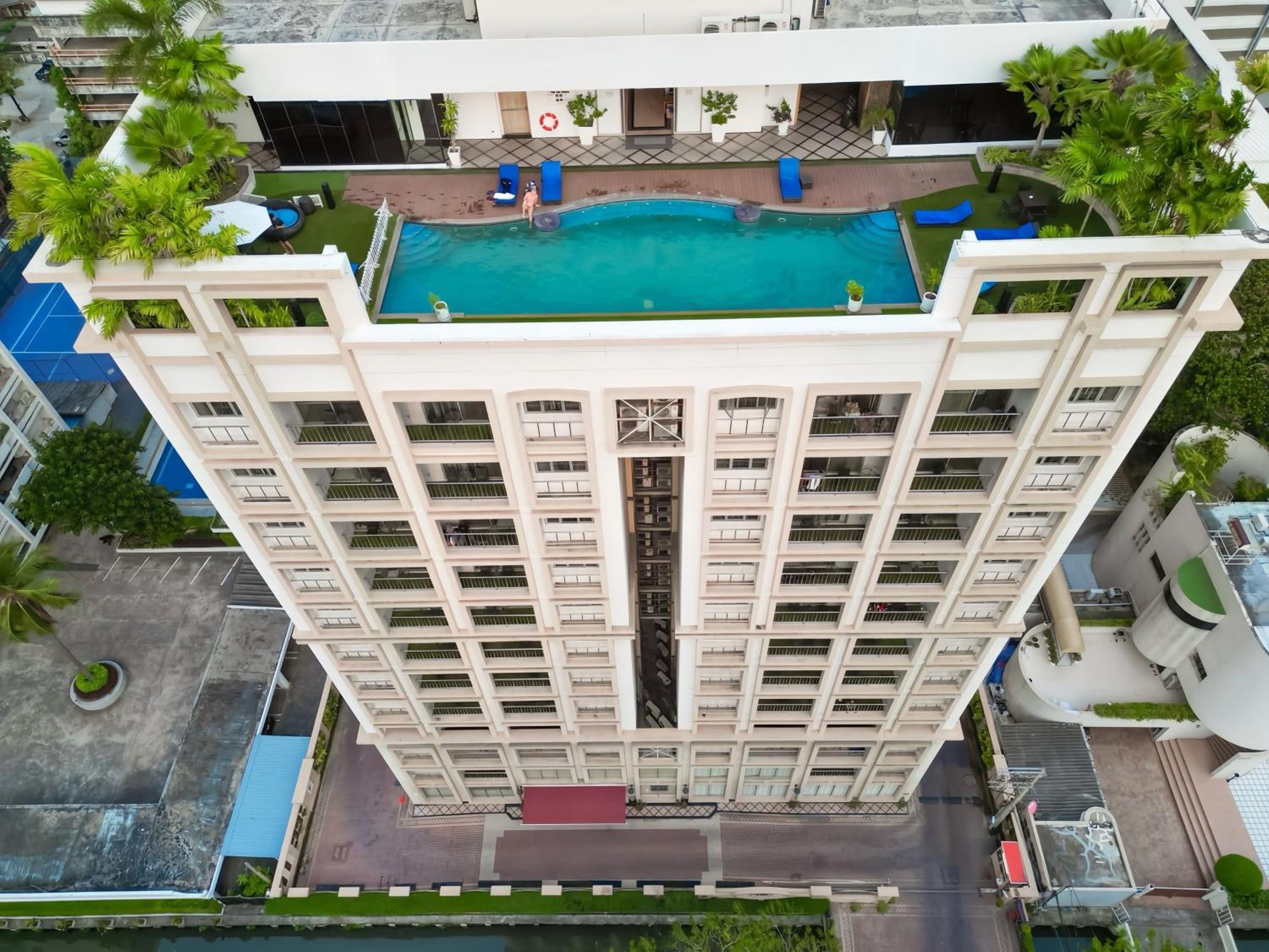 Grand Asoke Suites Boutique Residence Bangkok Exterior foto